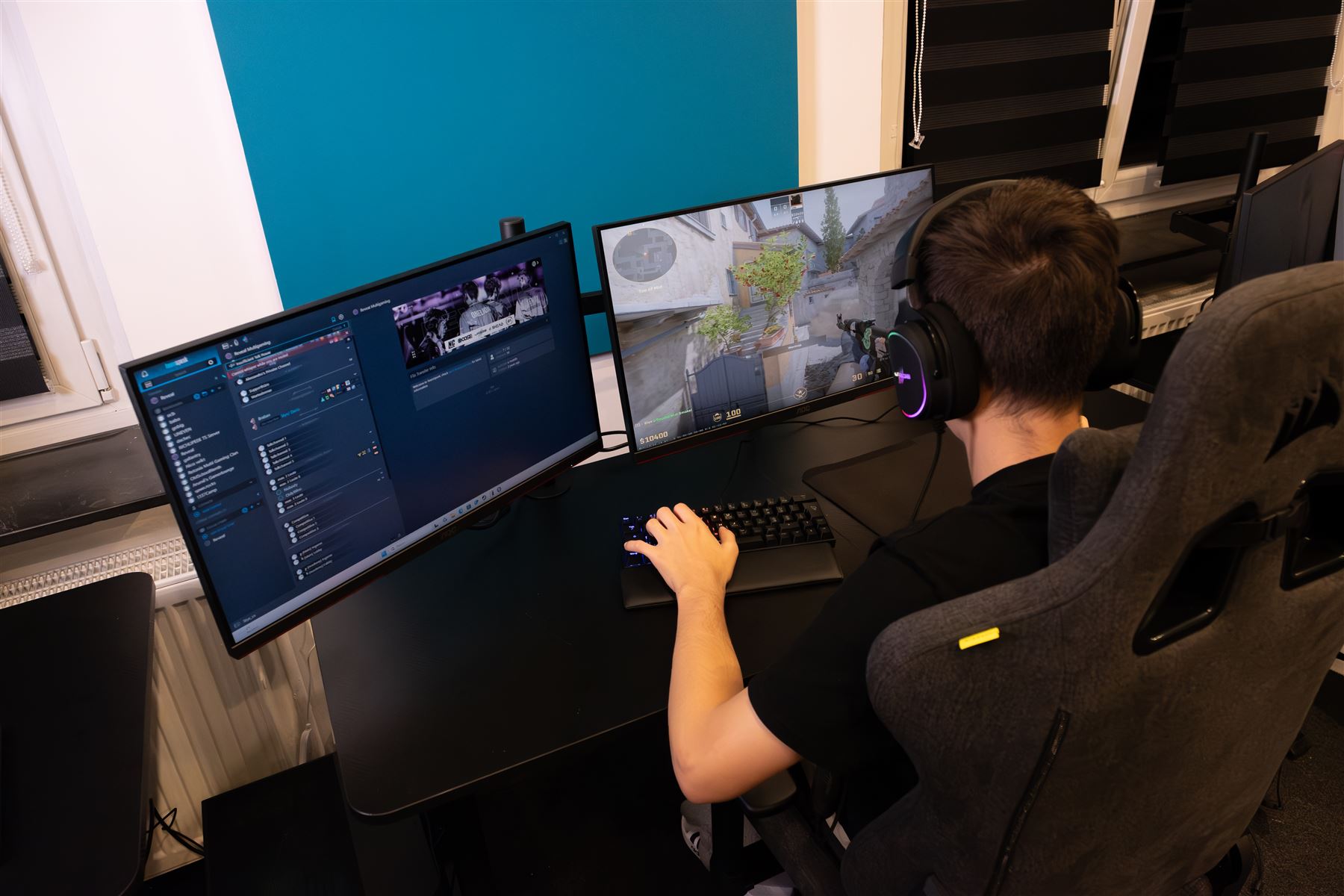Spieler beim konzentrierten Training an einem Bootcamp-Setup